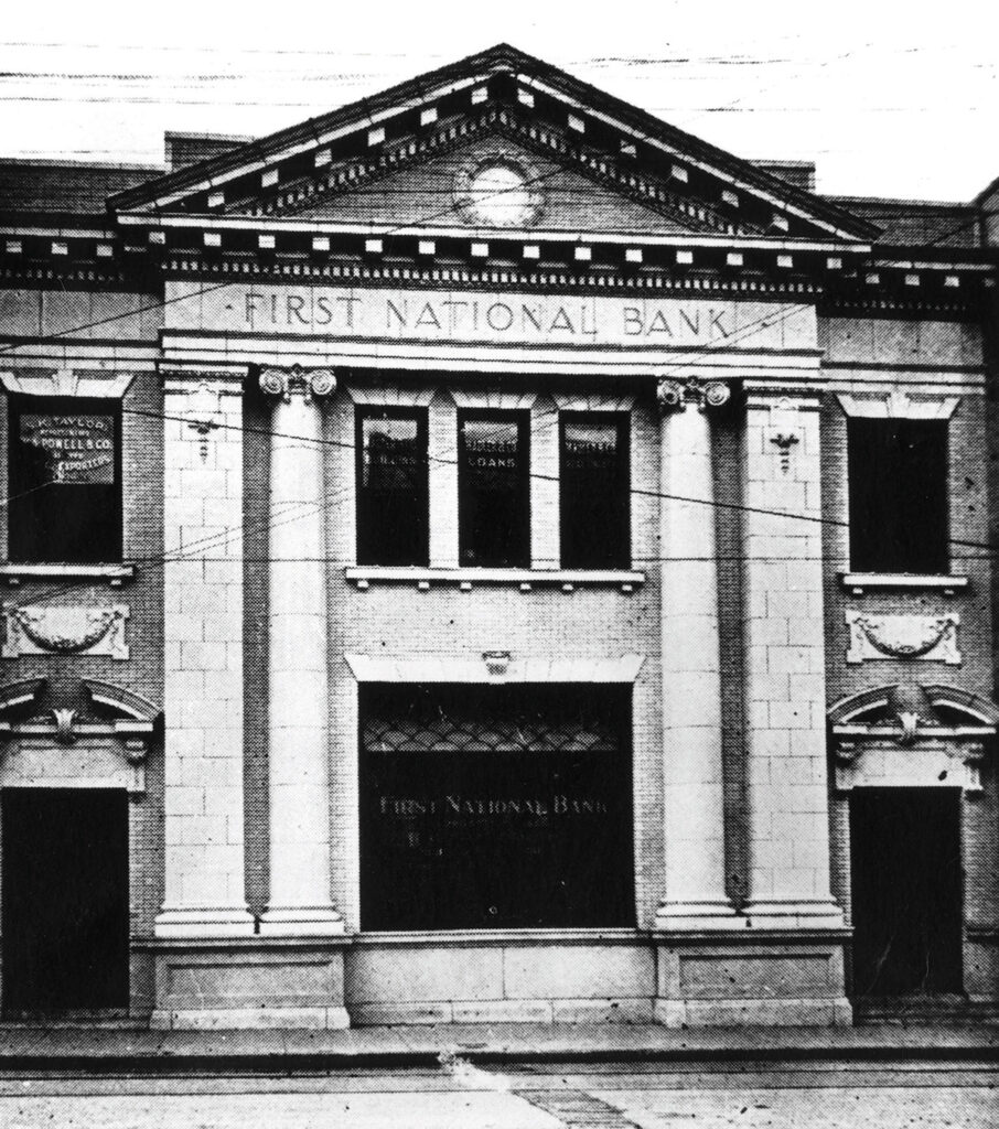 Ask McGehee What S The Story Of The First National Bank Building On St   Bank 906x1024 