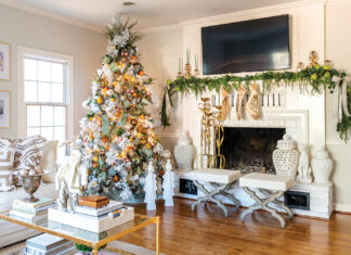 Step Inside a Christmas-Ready Bay Minette Home