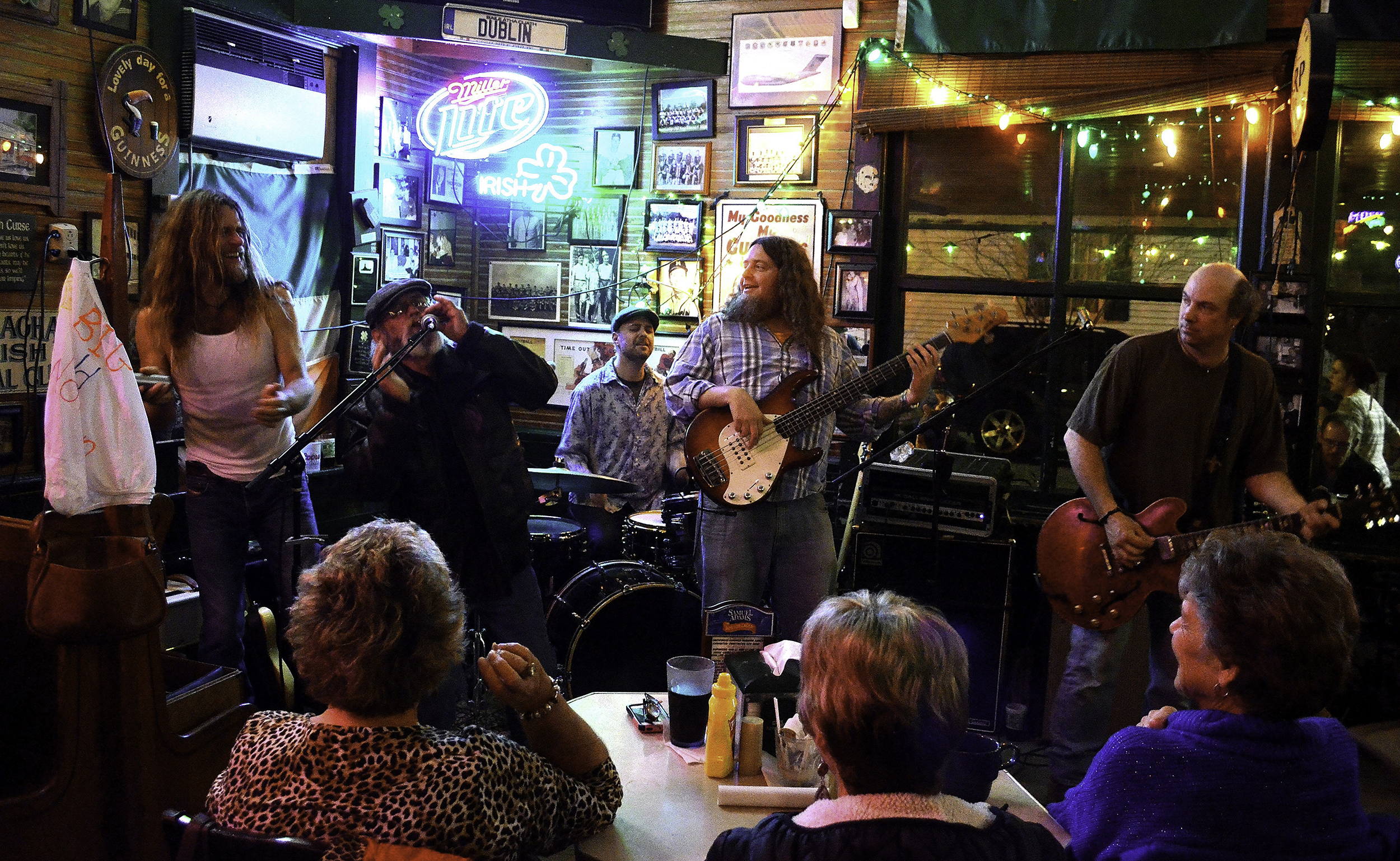 Band performing inside Callaghan's Irish Social Club