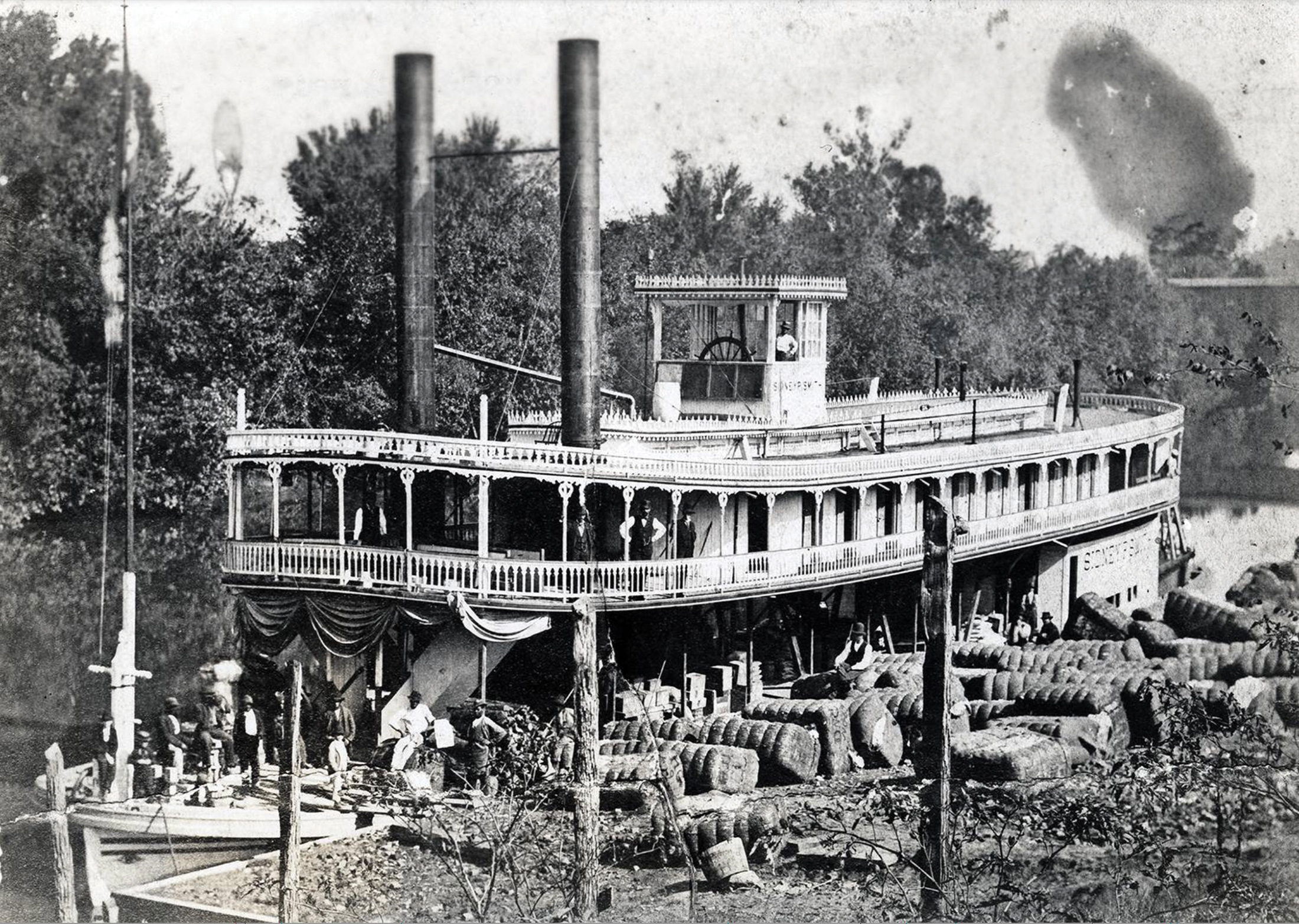 Historical photo of the steamboat Sidney P. Smith