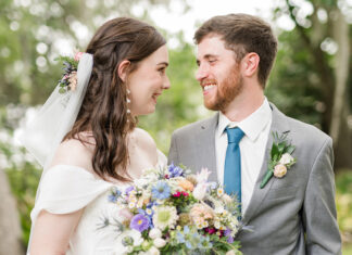 Aren Elizabeth Boswell & Reis Mitchel Simpson