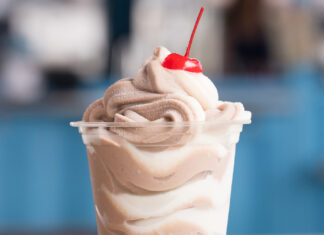 Restaurant Review: Bushwacker’s Landing