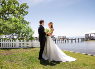 Katherine Leigh Albrecht & Robert Barger Hanson III