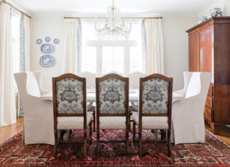 Tour this Stunning Spring Hill Ranch